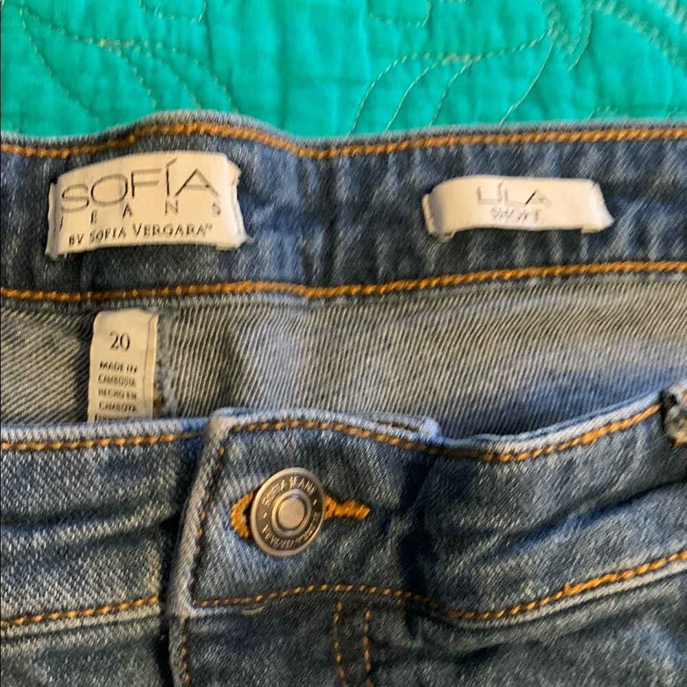 Sofia Jeans Shorts